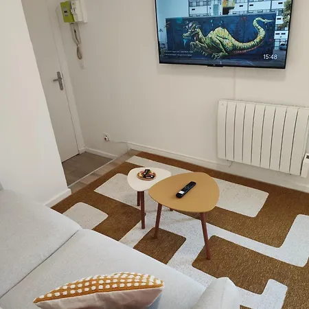 アパート Cmg 002 Petit Bois Place Ducale Charleville-Mézières