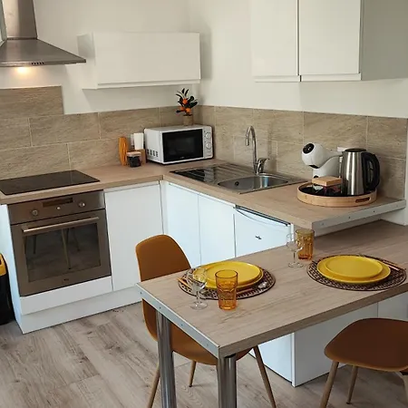 Cmg 002 Petit Bois Place Ducale Charleville-Mézières