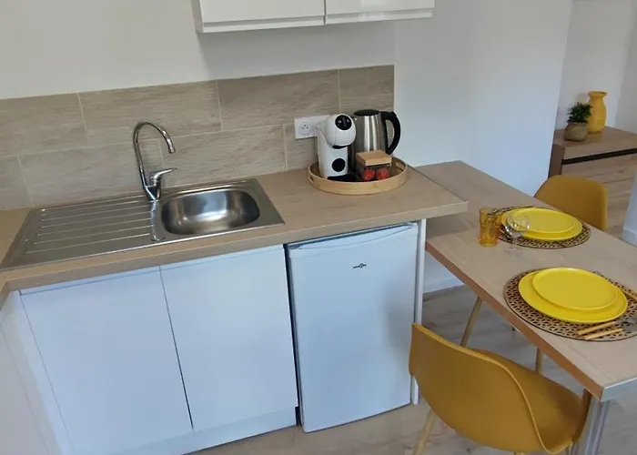 Cmg 3 Petit Bois Place Ducale Lejlighed Charleville-Mézières